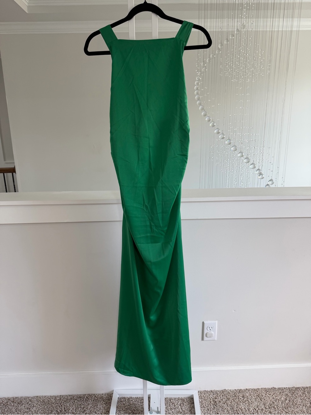 Commense Elegant Green Crossback Dress - Picture 3 of 6